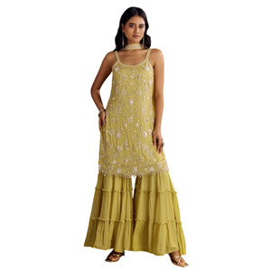 Chinon jaune clair brodé Kurta Sharara avec tour de cou Dupatta pour les cérémonies de gros mariages réceptions et personnalisé - Product Image 1
