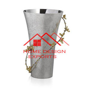 2025 Diseño de textura de mano Acabado en plata mate Venta caliente Florero de metal - Product Image 4