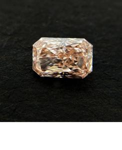 0.57 CT Radiant Cut Pink Lab Grown Diamond F Color VS Clarity IGI & GIA Certifié pour la fabrication de bijoux et les bagues de fiançailles - Product Image 6