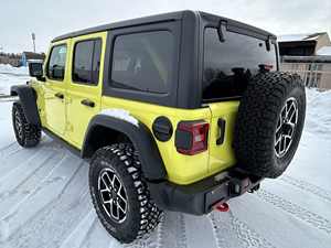 Jeep Wrangler Rubicon 2024 Usado, Asientos de Cuero de Alta Calidad, Transmisión Automática de 6 Velocidades, Volante a la Derecha/Izquierda - Product Image 5