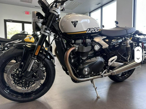 Nueva Motocicleta Triumph Speed Twin 1200 en Venta - Product Image 4