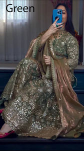 Traje Sharara y Palazzo de Diseño Étnico Indio y Pakistaní en Tela Georgette Sintética de Alta Calidad con Dupatta, Listo para Usar - Product Image 4