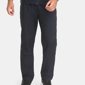 ชุดวอร์มเล่นกีฬาของผู้ชายชุดวอร์มผ้าโพลีเอสเตอร์แบบ100% ชุดเล่นกีฬาฤดูหนาวแบบปรับแต่งได้ - Product Image 6