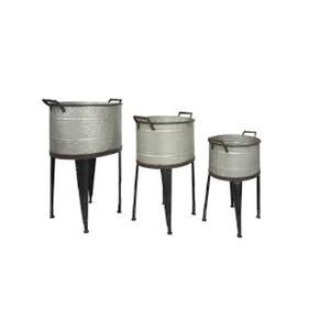 Juego de 3 macetas de metal galvanizado con soportes, macetas elevadas de estilo industrial para decoración de interiores y exteriores, artículos de jardín - Product Image 1