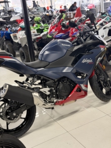 Venta Rápida de Motocicletas Deportivas Ninjas500 ABS 2026 Disponibles para la Venta y Listas para Exportar - Product Image 5
