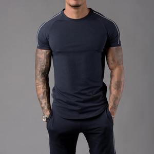 Camiseta de moda de verano personalizada para hombre, nuevo diseño, 100% de algodón, cuello redondo, tejido ligero, diseño sólido, estampado de manga corta - Product Image 5