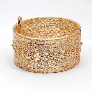 Venta al por mayor de moda 14K 18K 24K brazaletes chapados en oro Kada, brazaletes tradicionales Kada, brazaletes de formación Kada latón oro lleno de joyería - Product Image 2