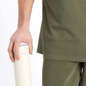 เสื้อยืดโอเวอร์ไซส์สำหรับผู้ชายเสื้อยืดสตรีทแวร์ผ้าฝ้ายหนาเปิดไหล่ปล่อย GSM 240 - Product Image 6