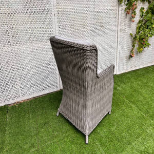 Ensemble table et chaises de patio en rotin de 6 pièces pour 6 personnes avec coussins pour le jardin - Product Image 3