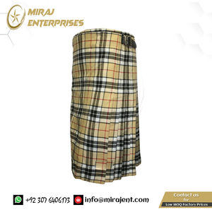 8 Yards de haute qualité Royal Stewart Tartan Kilt pour hommes Jaune et noir Scottish Highland Kilt avec logo personnalisé - Product Image 3