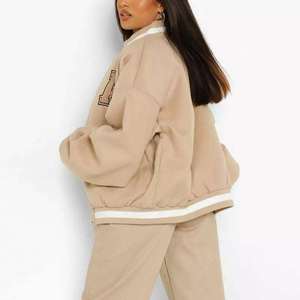 Nouveau Letterman veste vêtements d'hiver femmes manteau dames polaire personnalisé Varsity Jacket cuir Varsity Jacket femmes - Product Image 3