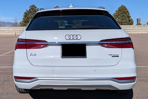 2022 A6 Allroad Quattro Prestige มือสอง ไมล์น้อย เครื่องยนต์สมบูรณ์  เกียร์อัตโนมัติ หลังคาพาโนรามา ไฟหน้า LED พร้อมส่ง - Product Image 5