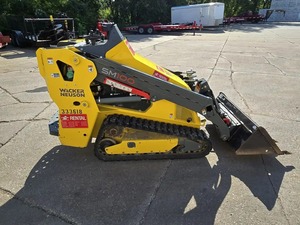 Minicargadora Compacta Wacker Neuson SM100 con Garantía de 1 Año, Motor Diésel, Caja de Cambios, Alto Momento de Carga, para Construcción y Agricultura - Product Image 6