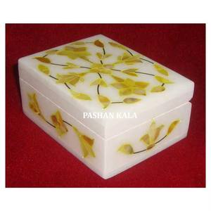 <b>White</b> Marble With Golden Mother Of Pearl Flower Inlay Design Jewelry <b>Box</b> For Decoration And Business <b>Gift</b> Purpose In Best Price - Product Image 1