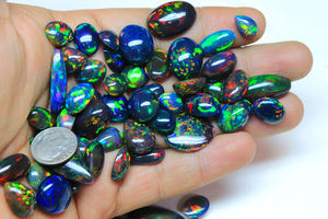 Opale noire éthiopienne attrayante, pierre précieuse de forme mixte, Welo, jeu de couleurs brillant, opales noires, pierres d'opale en vrac, cabochon d'opale - Product Image 6