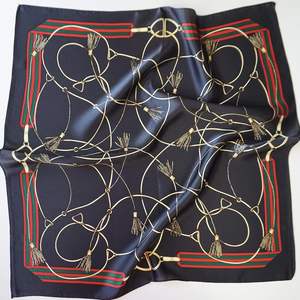 High Quality Customizable Floral <b>Square</b> <b>Scarf</b> New Design Gray Bandana Printed 100% <b>Silk</b> Head Cover for Outdoor Scenes - Product Image 1