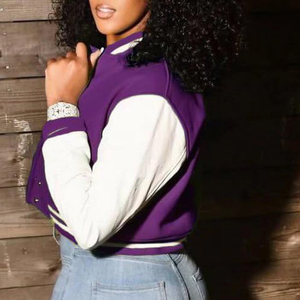 Vente en gros de veste universitaire recadrée de style vintage pour femmes avec logo personnalisé nouvelle veste en cuir brodée à la mode en coton viscose - Product Image 1