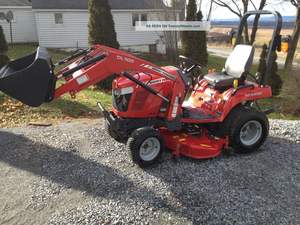 Massey Ferguson GC2400 4x4 Tractor Pala cargadora usado - Product Image 5