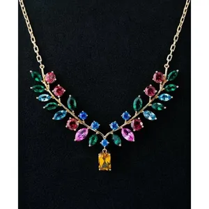 Collier en moissanite multicolore avec pierres rondes en forme de poire, d'émeraude et de marquise - Product Image 4