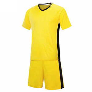 2025 personalizado Color sólido manga corta Jersey y uniforme corto conjunto personalizado estilo único para hombres fútbol uniforme de fútbol - Product Image 2