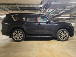 NUOVISSIMO LEXUS LX 600 2026 3.4L 6 Cilindri Benzina 415 CV 4WD Euro 6 Trasmissione Automatica Guida a Sinistra - Product Image 4