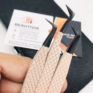 Pince à cils professionnelle en acier inoxydable solide outils d'extension de cils enduits de poudre nue forte adhérence caractéristiques pointues - Product Image 5