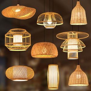 Lustre suspendu artisanal en jonc de mer tressé à la main pour salon et décoration intérieure - Macy - Product Image 1