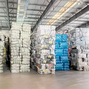 Proveedor Directo de Fábrica, Venta al por Mayor de Camisetas de Tirantes Blancas de Algodón para Mujer, Corte Ajustado, Ropa Casual de Verano Usada en Fardos - Product Image 1