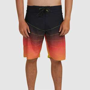 Pantalones cortos de camuflaje personalizados para hombre, Bóxer informal para fitness, pantalones cortos deportivos para gimnasio, hechos de poliéster estampado Tech - Product Image 1