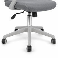 Chaise de bureau ergonomique à dossier haut en maille avec réglage de la hauteur par vérin à gaz, base étoile à cinq branches inclinable et repose-pieds pour bureaux modernes, salles de réunion et télétravail