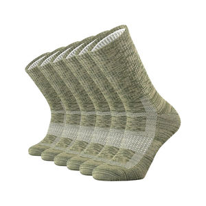 Chaussettes de sport légères pour la randonnée, tissu robuste et respirant, nylon, coton, élasthanne pour une durabilité dans les activités sportives de plein air - Product Image 2