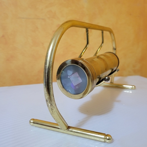 Caleidoscopio de latón de diseño clásico | Juguete óptico artesanal con acabado rico para patrones visuales relajantes a precio de mayorista - Product Image 3