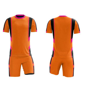 Uniformes de fútbol de secado rápido para hombre, gran oferta, uniformes deportivos personalizados de fábrica para fútbol - Product Image 4