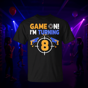 Maglietta per il 8° Compleanno 'Game On' - Stai per fare 8 anni, Giochi di Laser Tag, Regalo Promozionale per Bambini - Product Image 3