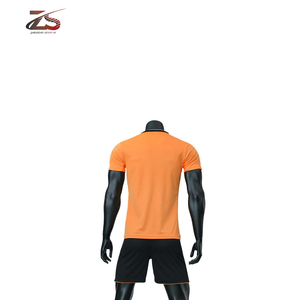 Uniforme de football Hommes Vêtements de football en gros Uniforme de sport pour uniforme de football personnalisé de haute qualité du Pakistan - Product Image 3