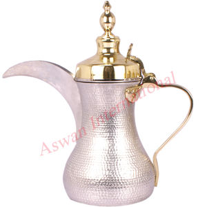 Handmade Customized Brass Dallah Coffee Maker Stylish <b>Arab</b> Design 500ml 1L Capacities Highest Grade Excellent Quality Supply - Product Image 5