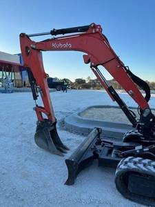 Miniexcavadora Kubota 2023, eficiente, potente, de pocas horas, ideal para trabajos compactos - Product Image 6