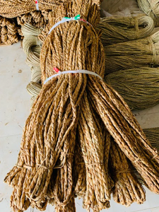 Material de cuerda de jacinto de agua ecológico, perfecto para accesorios de moda y decoración del hogar. - Product Image 2