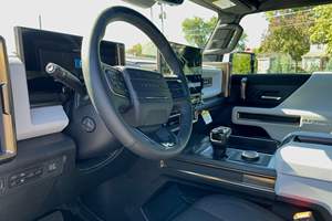 HUMMER EV PICKUP EDITION 1 GMC 2022/LHD d'occasion - Product Image 4