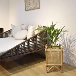 Nouveaux designs de supports de fleurs faits à la main décorations de fête en plein air support de support de plante en rotin pour la vente en gros - Product Image 6