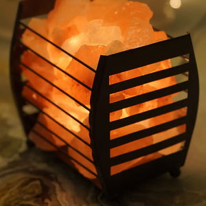 Lámpara de sal de roca de hierro forjado del Himalaya personalizada diseño de cuenco de cesta de Metal tallado para decoración del hogar artesanía Natural de Pakistán - Product Image 4