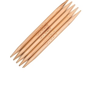 Aiguilles à tricoter carbonisées à pointe unique élégantes décoration de vacances bâton de fil cadeau en bois naturel article - Product Image 1