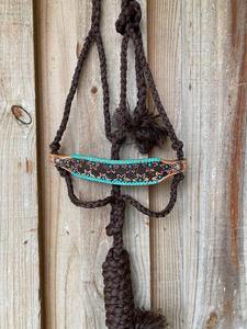 Juego de Cabezada y Pechera de Cuero Artesanal de Primera Calidad, Diseño Tallado a Mano - Product Image 4