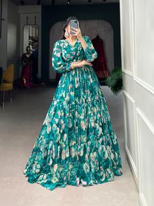 ชุดเดรสสวยชุดแฟนซีจีเช็กซ์ lehenga choli ลายดอกไม้ทำงานผู้ผลิตจากอินเดียขาย - Product Image 2