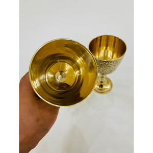 Copas de vino de metal con aspecto elegante, Color dorado con copas de vino de estilo vintage grabadas de la mejor calidad a un precio razonable - Product Image 3