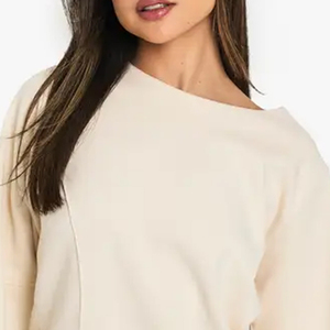 Sudadera Clásica para Mujer con Precio de Mayoreo para Compradores, Corte Moderno y Fácil de Combinar para Mujer / Ropa Urbana de Moda - Product Image 2