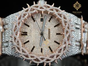 Montre de luxe personnalisable en moissanite avec cadran romain, design épineux, sertissage complet, date, style hip-hop, pour soirée, luxe durable - Product Image 5