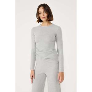 Chemise à manches longues décontractée avec logo sur le devant 100% polyester - Product Image 1