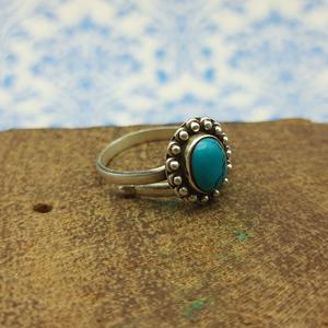 Anillo de diseñador artesanal bohemio de Plata de Ley 925 con piedra preciosa turquesa, joyería de boda hecha a mano, piedra principal de diamante - Product Image 5