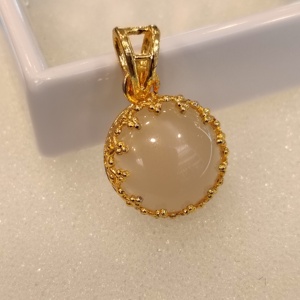 Collier en laiton plaqué or à la mode avec monture en pierre de lune blanche 15mm pour femmes-Cadeau d'anniversaire et de fête - Product Image 4